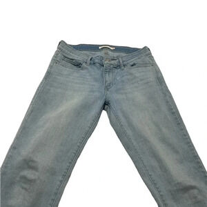 Levi’s 711 skinny jeans size 29‎